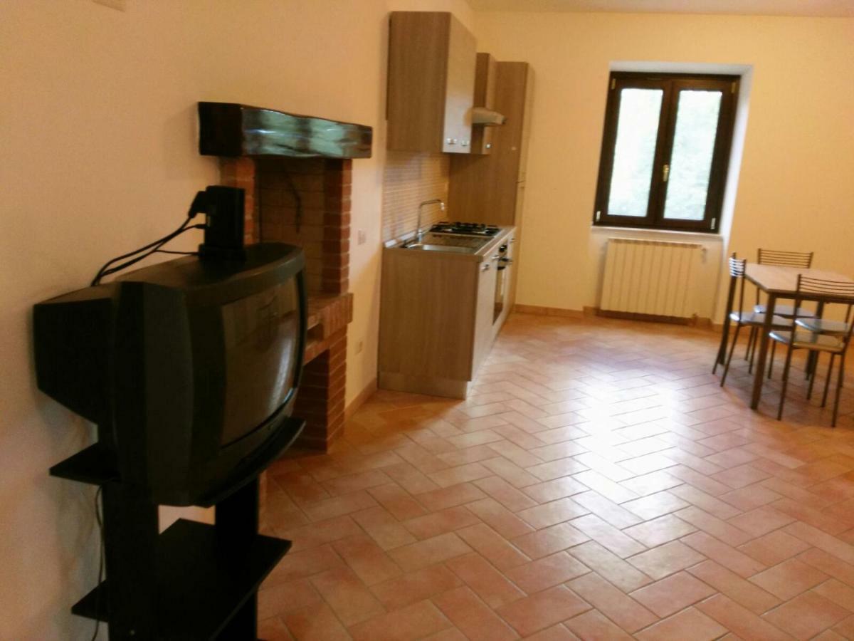Casale Di Burano Lejlighed Onano Eksteriør billede